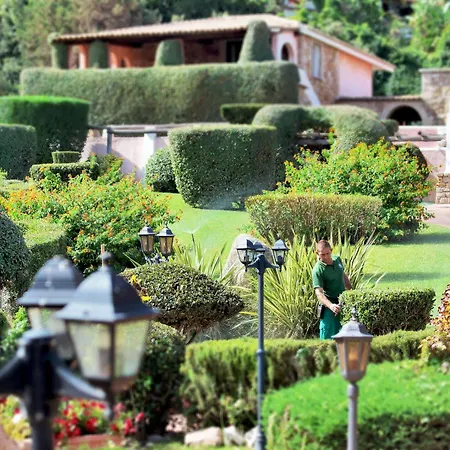 Colonna Park 4*