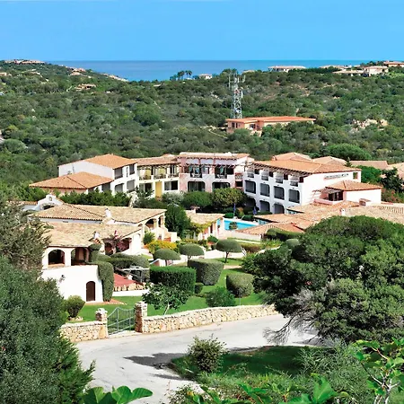 Colonna Park 4* Πόρτο Τσέρβο